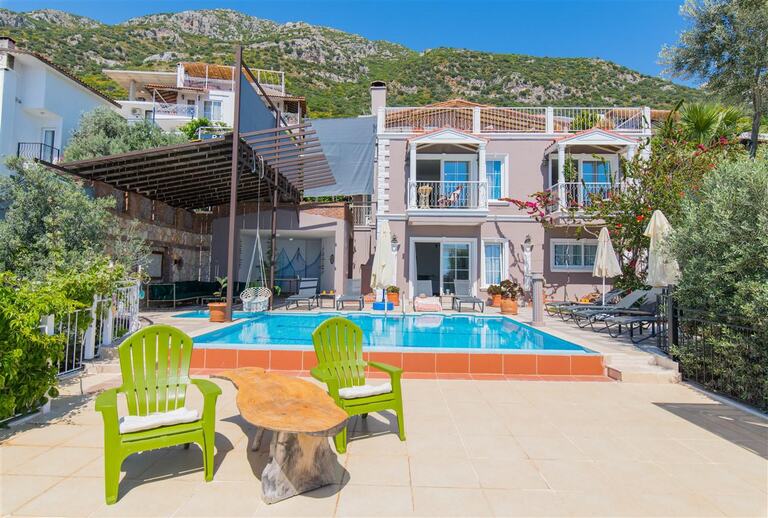 Villa Tulip — 3