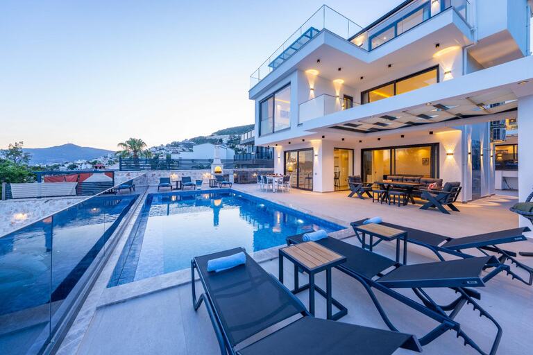 Villa Lovelet 2 — 2