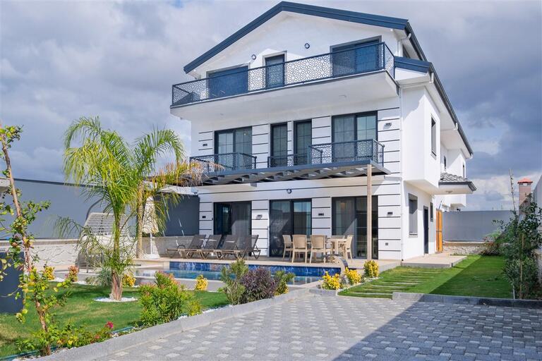 Villa Sembol — 3