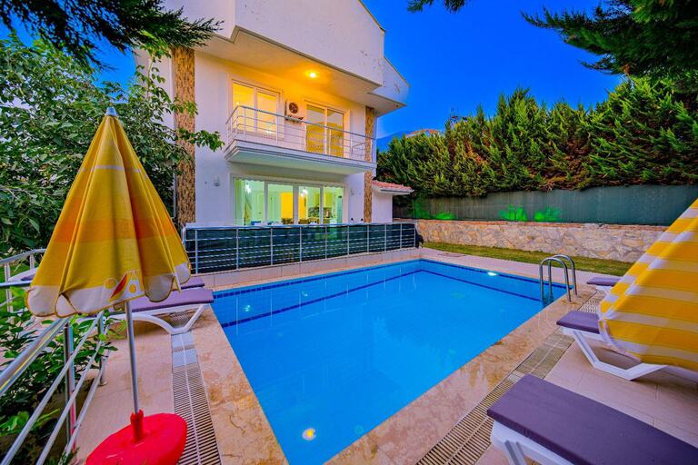 Villa Dikili — 1