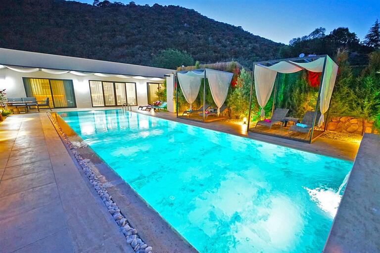 Villa Mamon Luxury Life — 3
