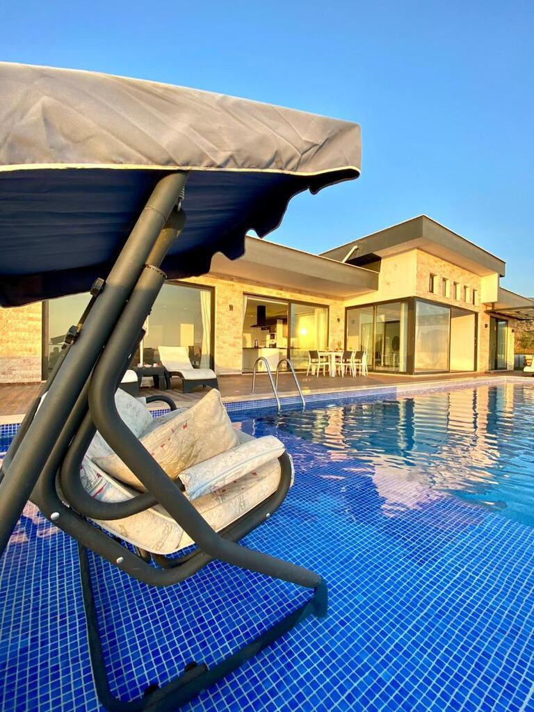 Villa Tory — 1