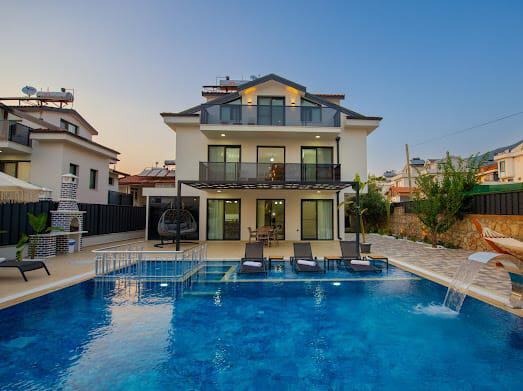 Villa Fullmoon 2 — 2