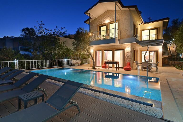 Villa Hermes 1 — 3