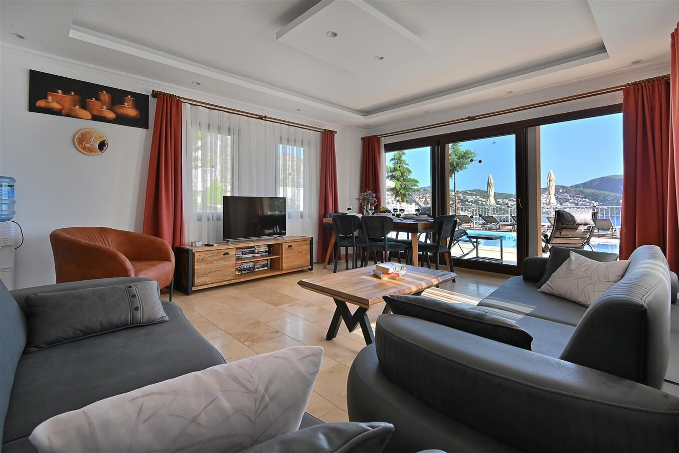 Villa Dionysus — 28