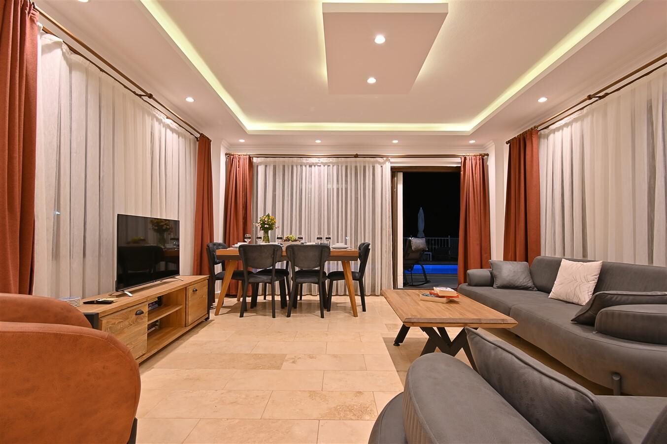 Villa Dionysus — 38