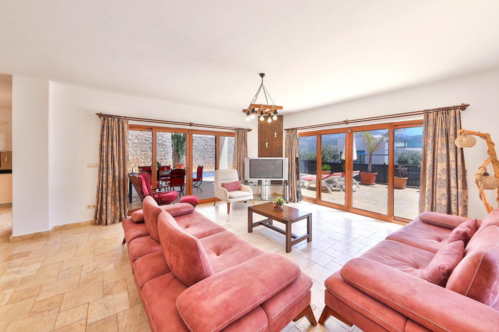 Villa Serta — 16