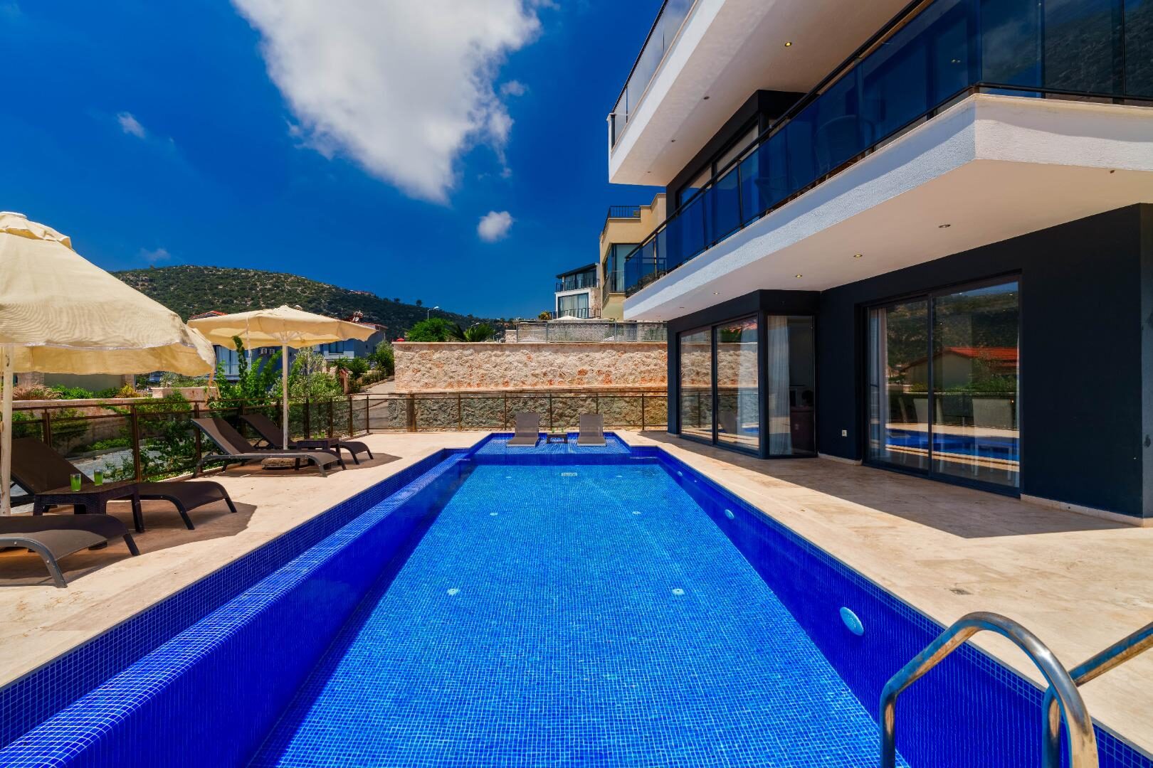 Villa Vala — 2