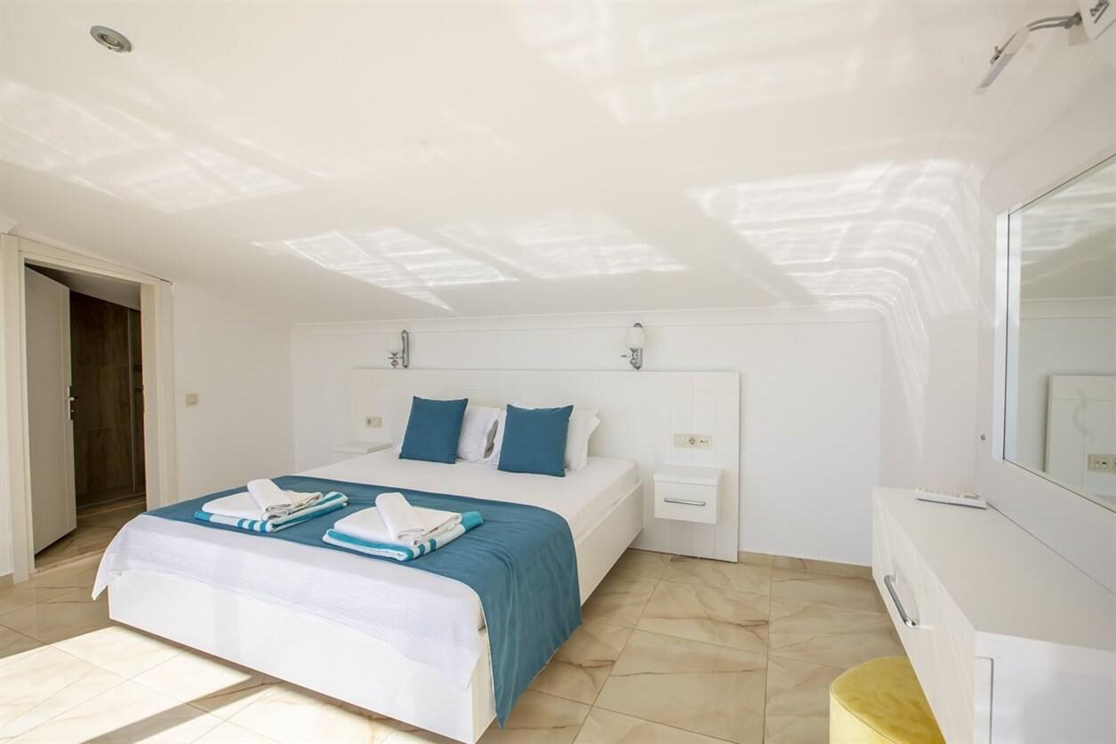 Villa Royal 1 — 17