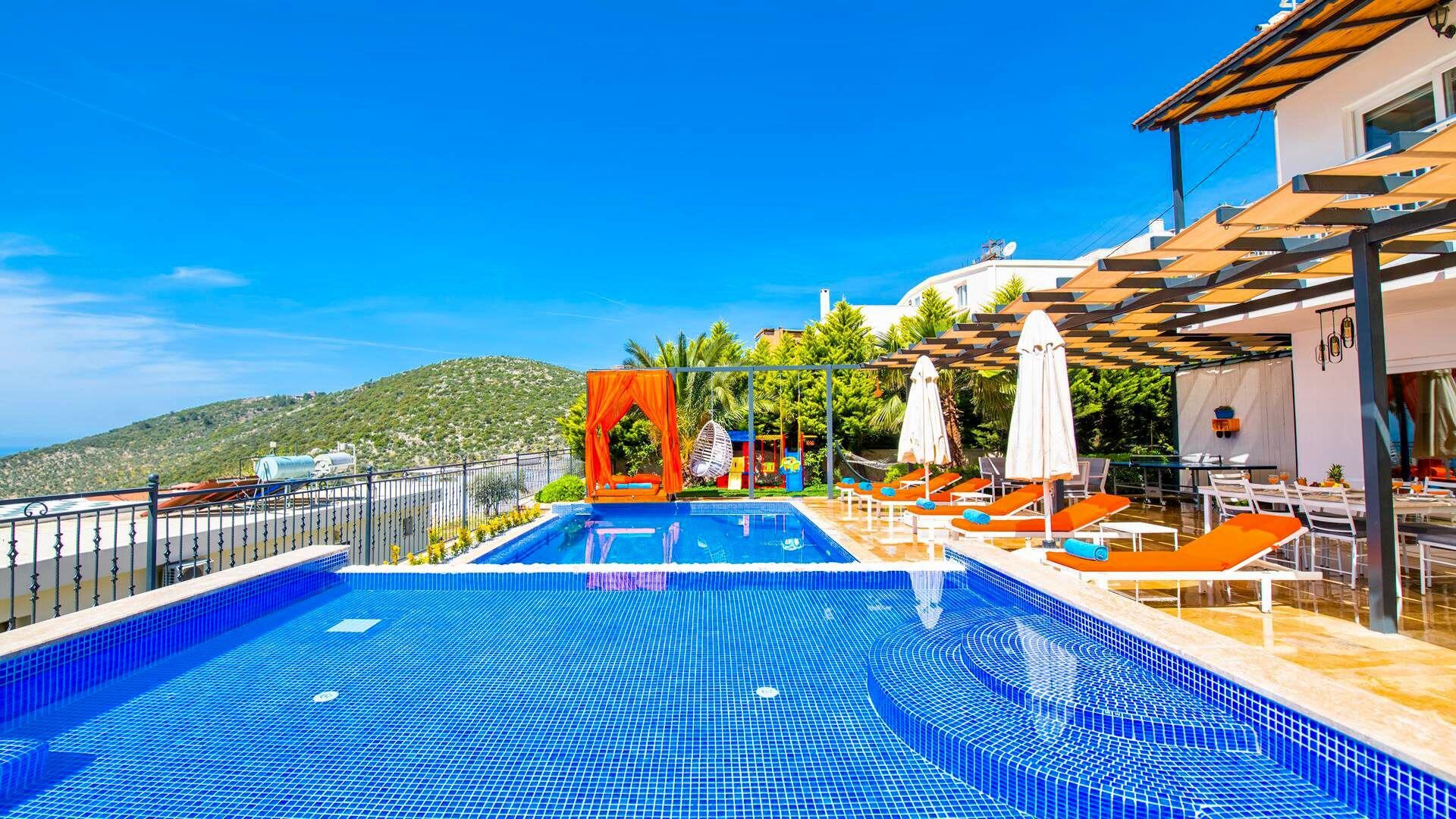 Villa Anatolia — 10
