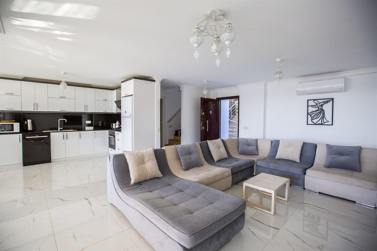 Villa Royal 1 — 25