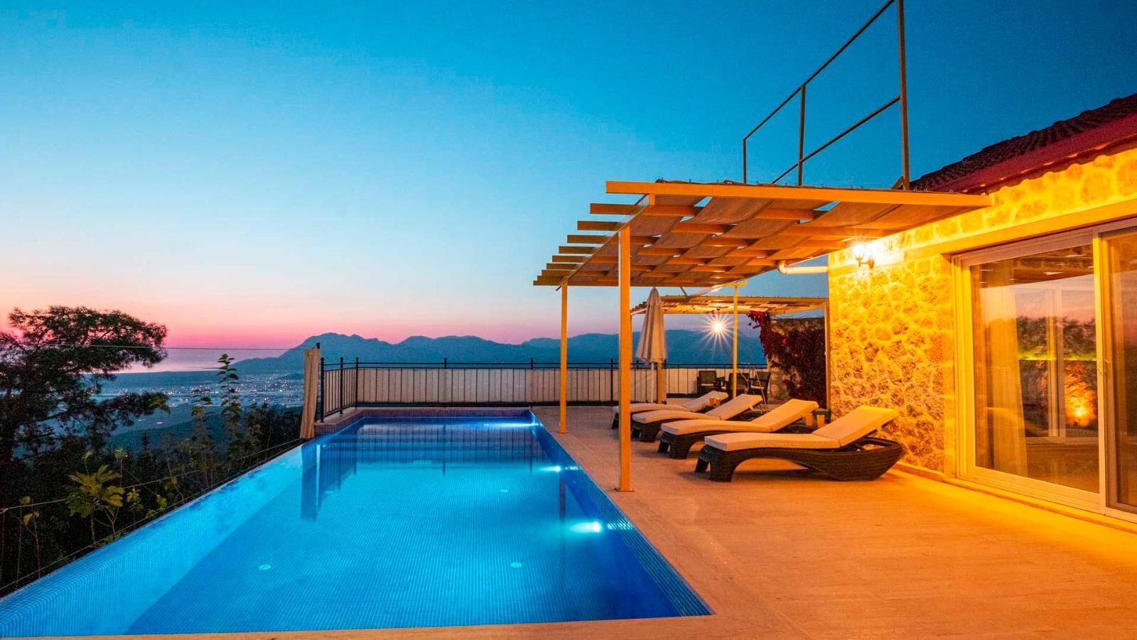 Villa Atilla — 24