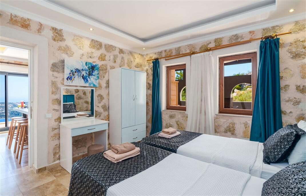 Villa Elvin — 41