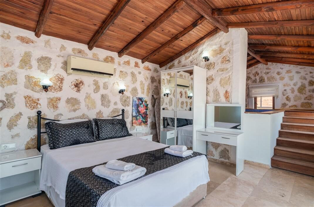 Villa Elvin — 43