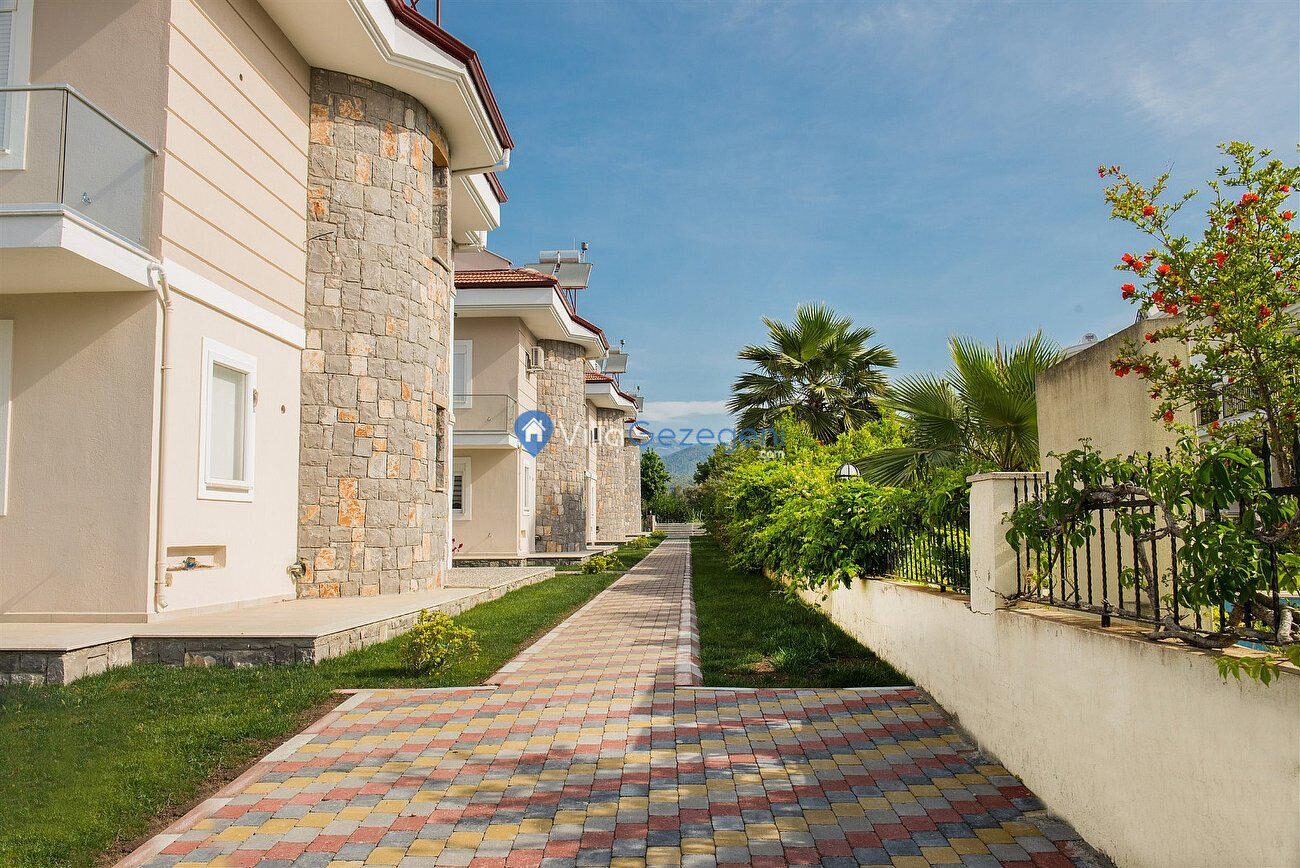 Villa Polo Three — 11