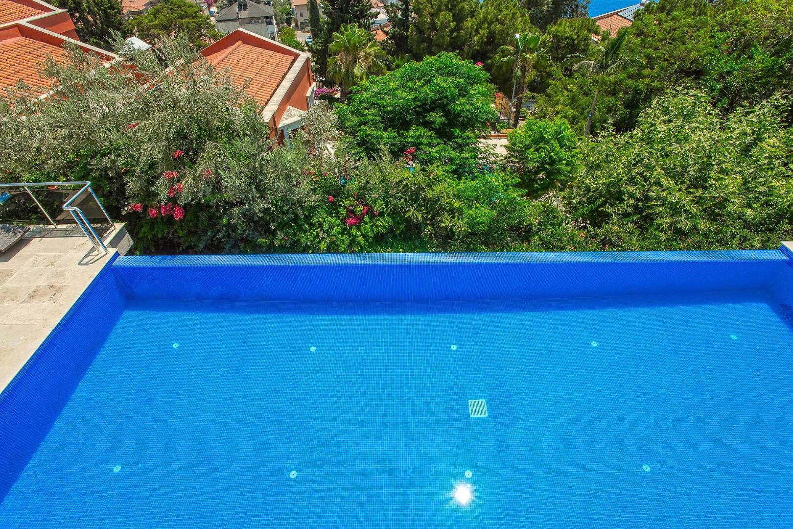 Villa Greenscape — 18
