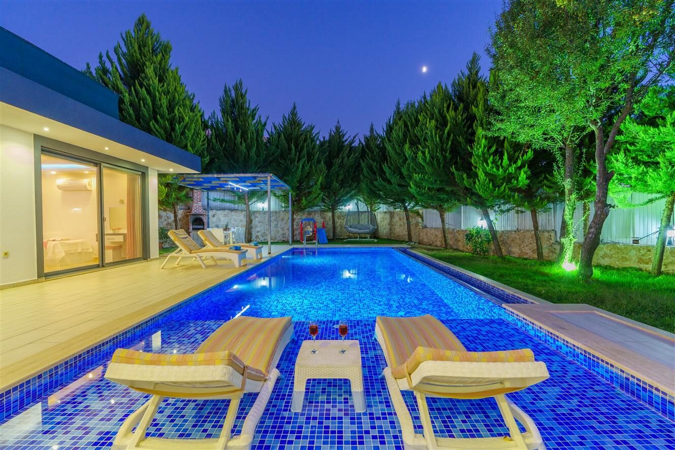 Villa Saha — 12