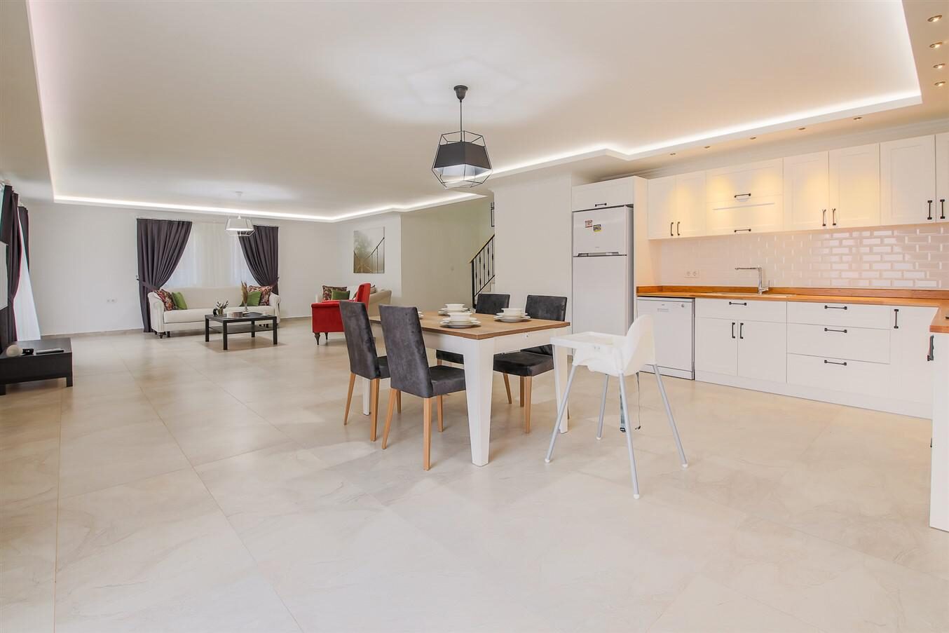 Villa Lavinia — 15