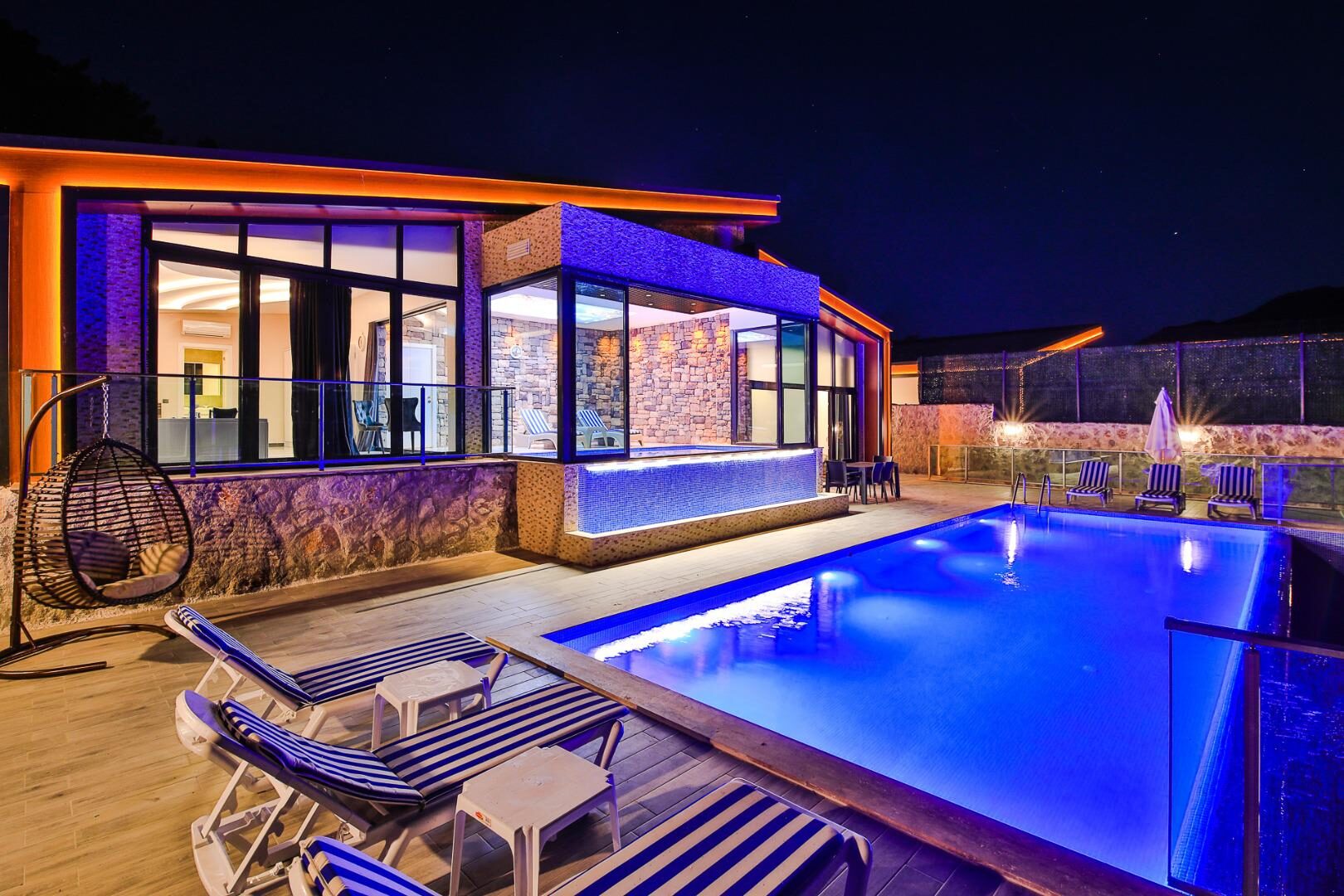 Villa Kalis 3 — 37