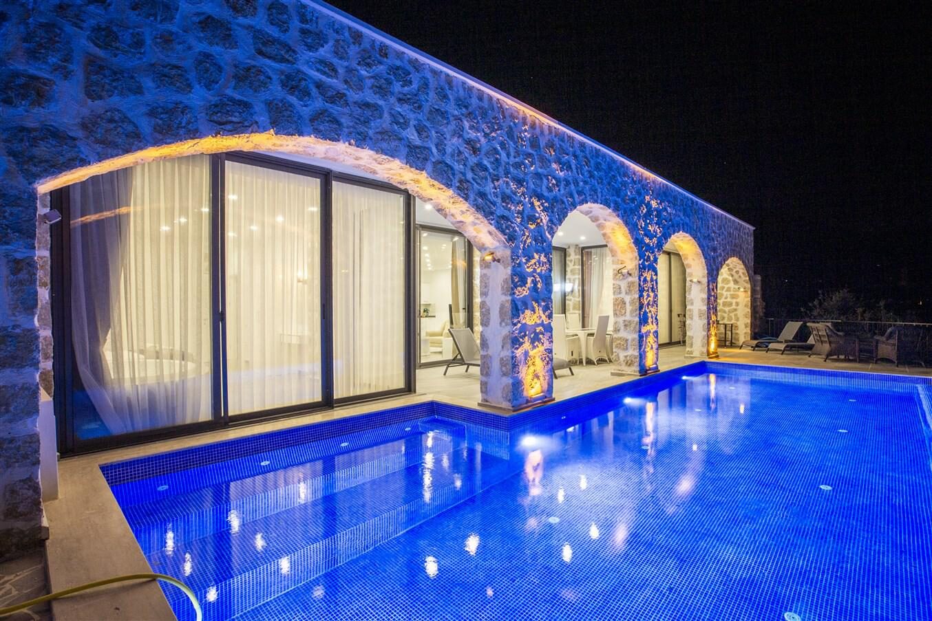 Villa Royal 3 — 25