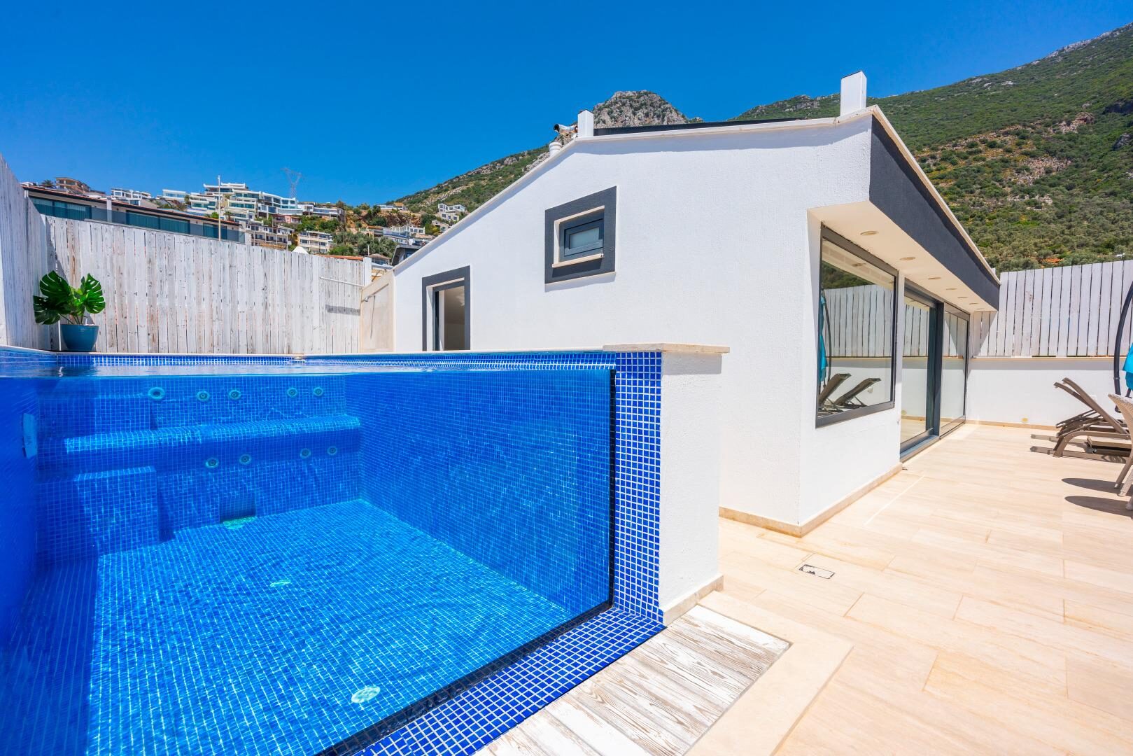 Villa Cratos — 32