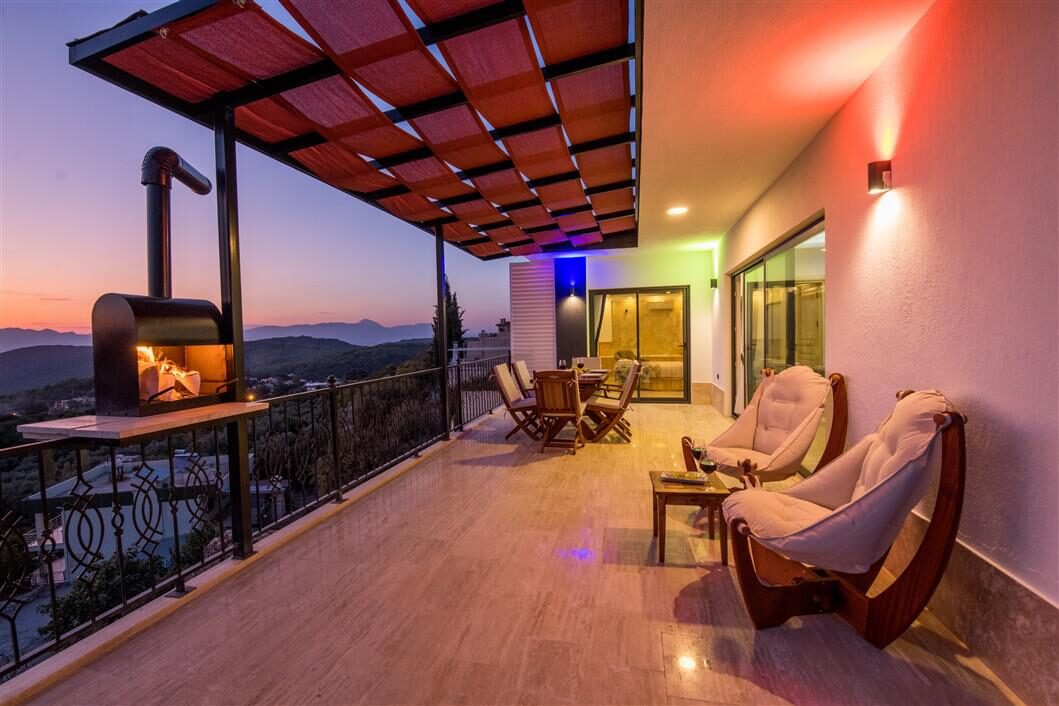 Villa Therapy — 9