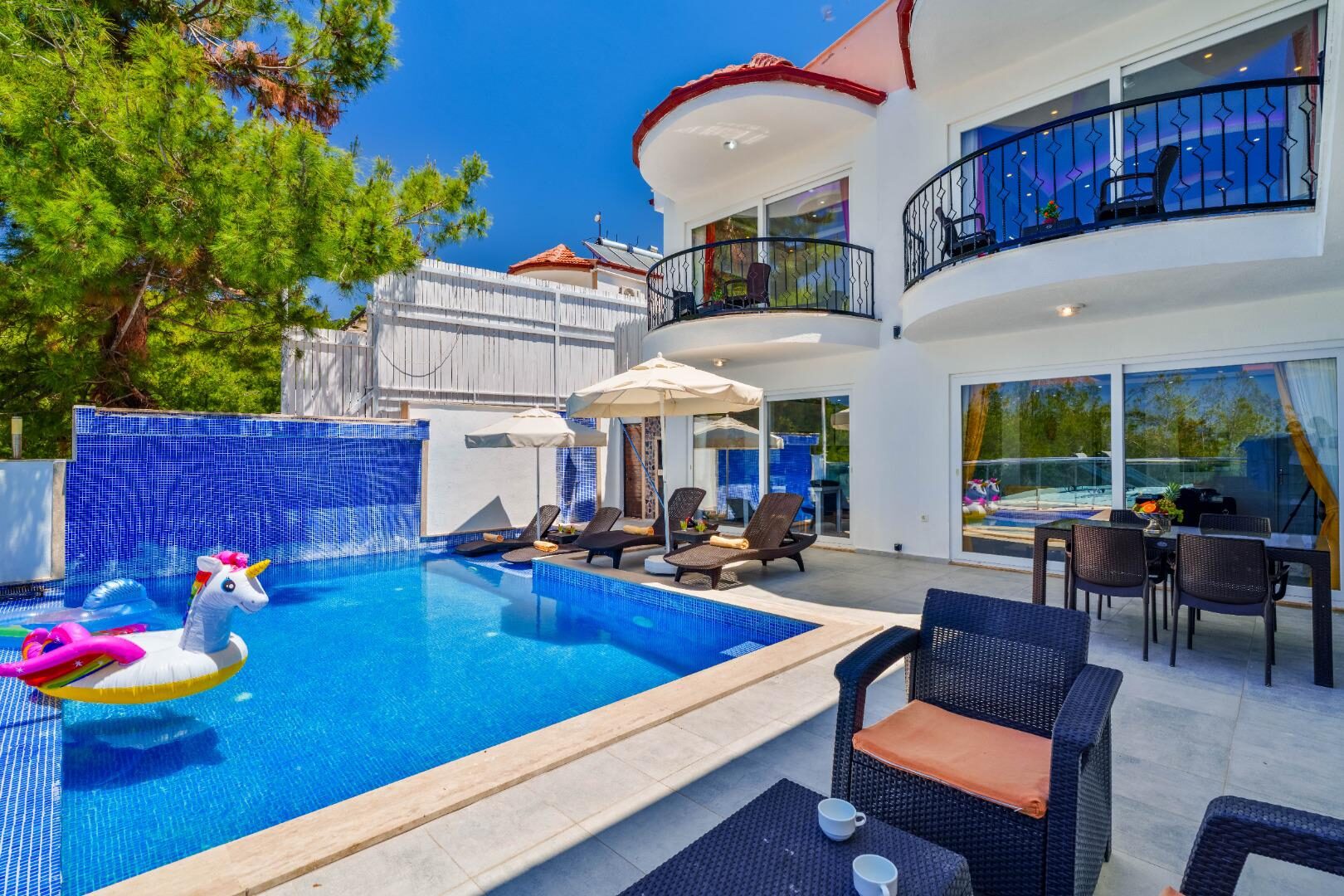 Villa Saray — 4