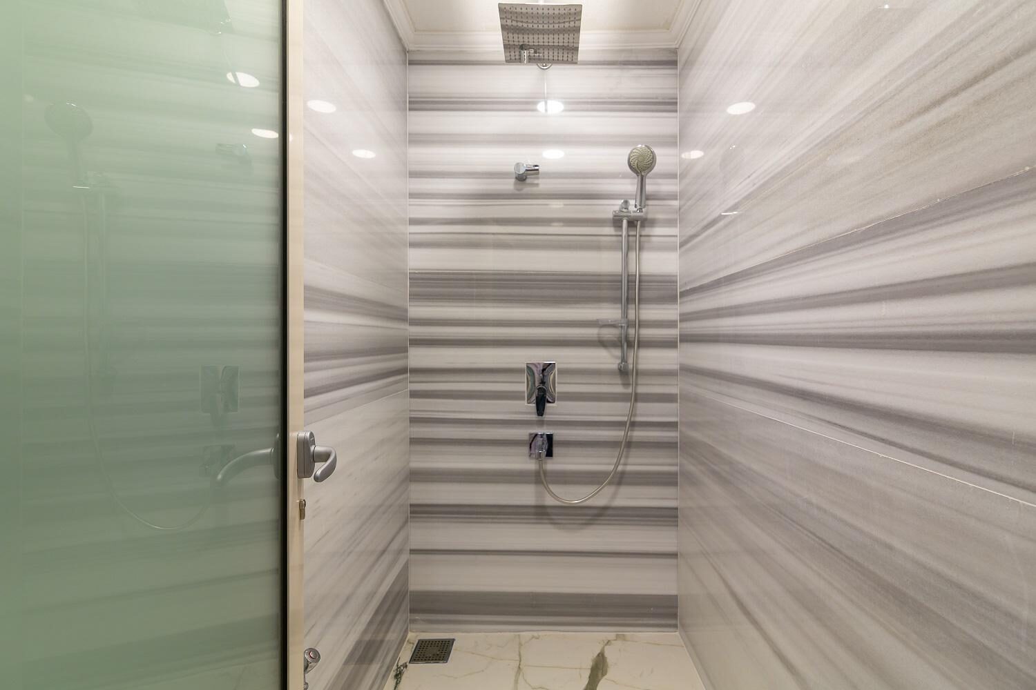 La Mer Deluxe — 27