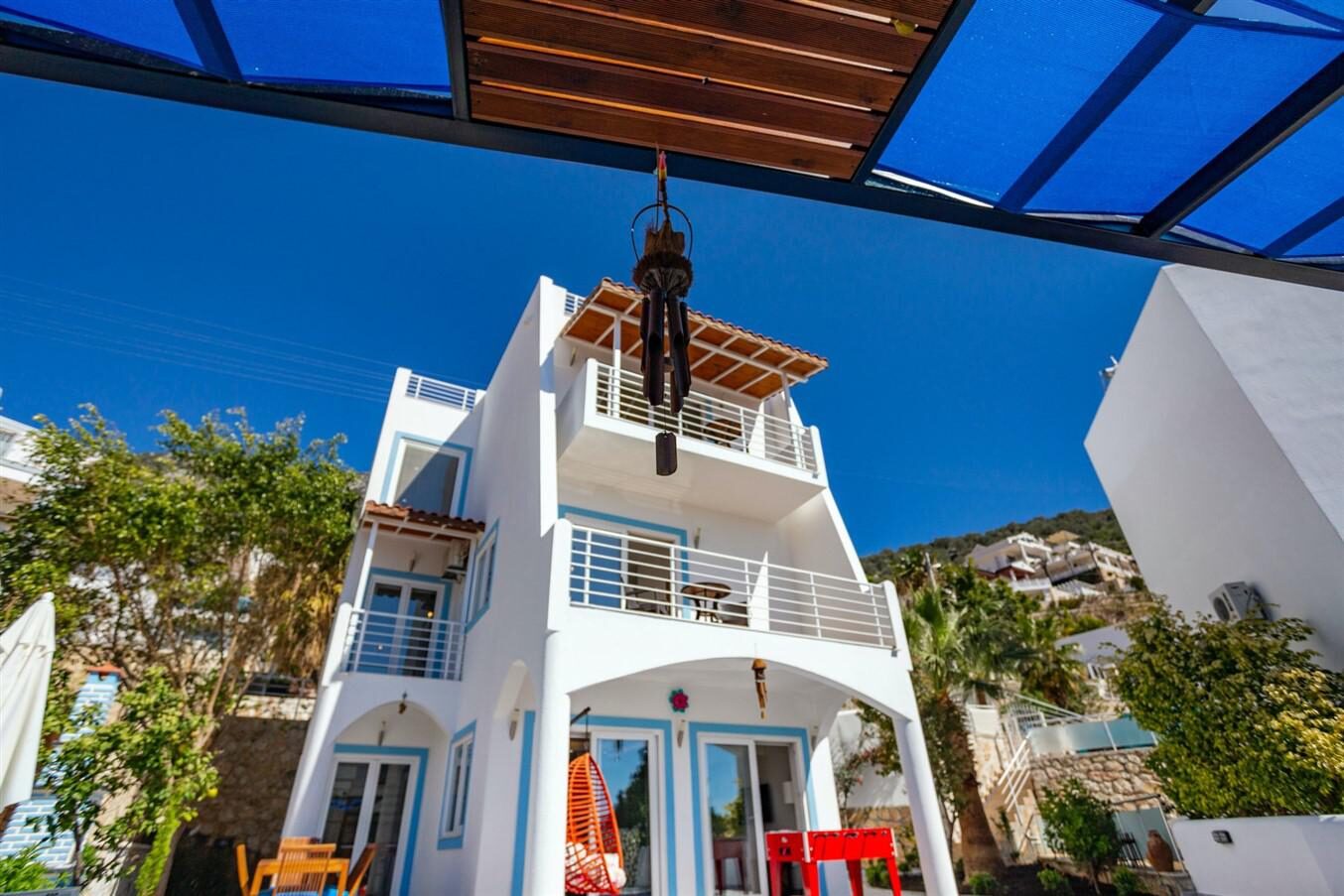 Villa Lotus — 25