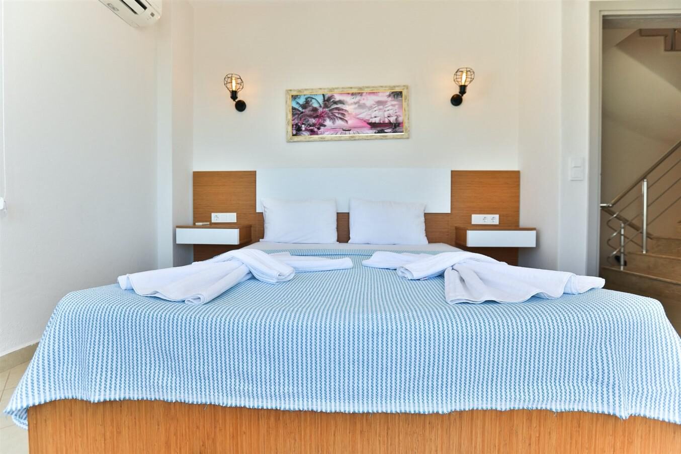 Villa Lotus — 65