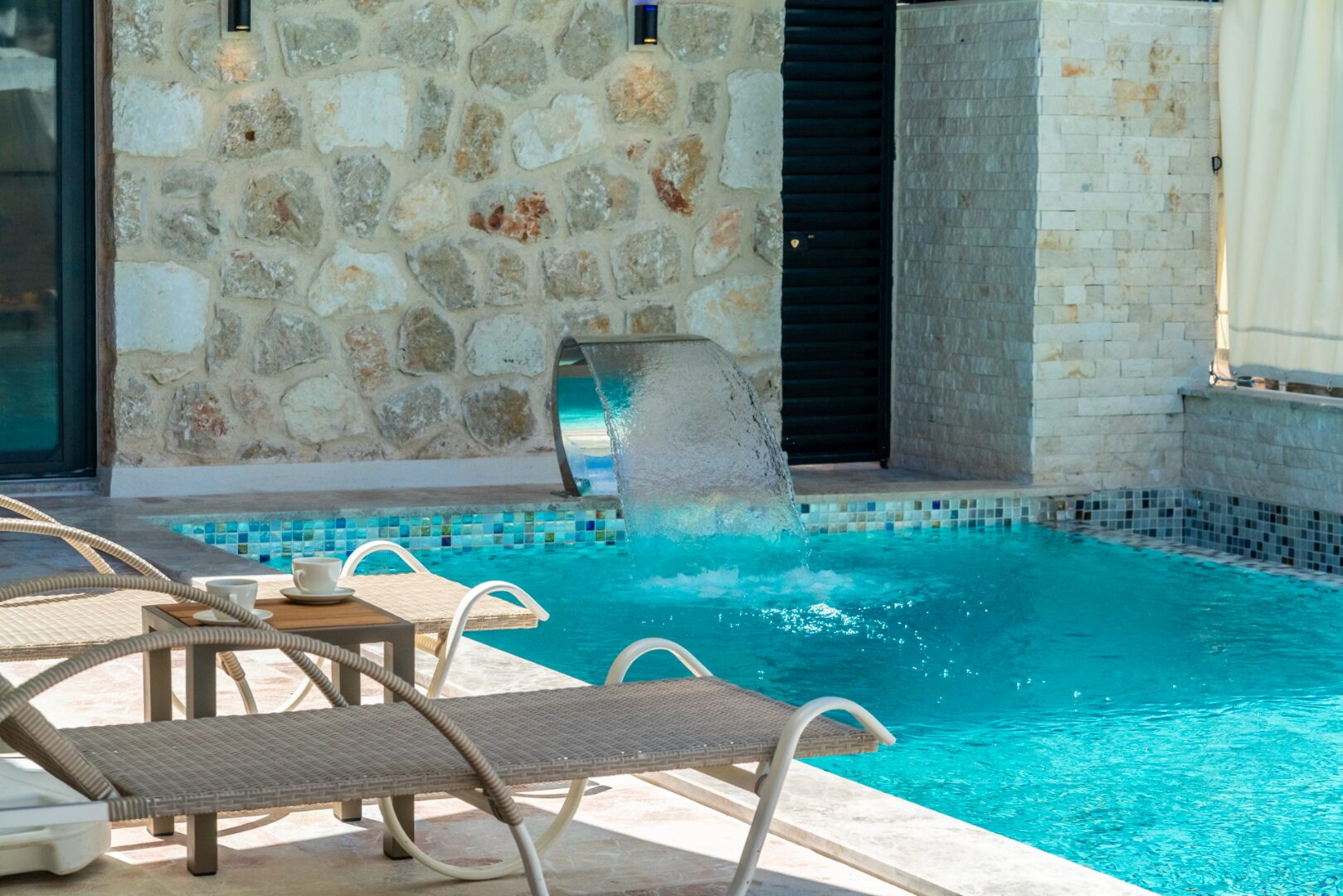 Villa Anemon 1 — 8