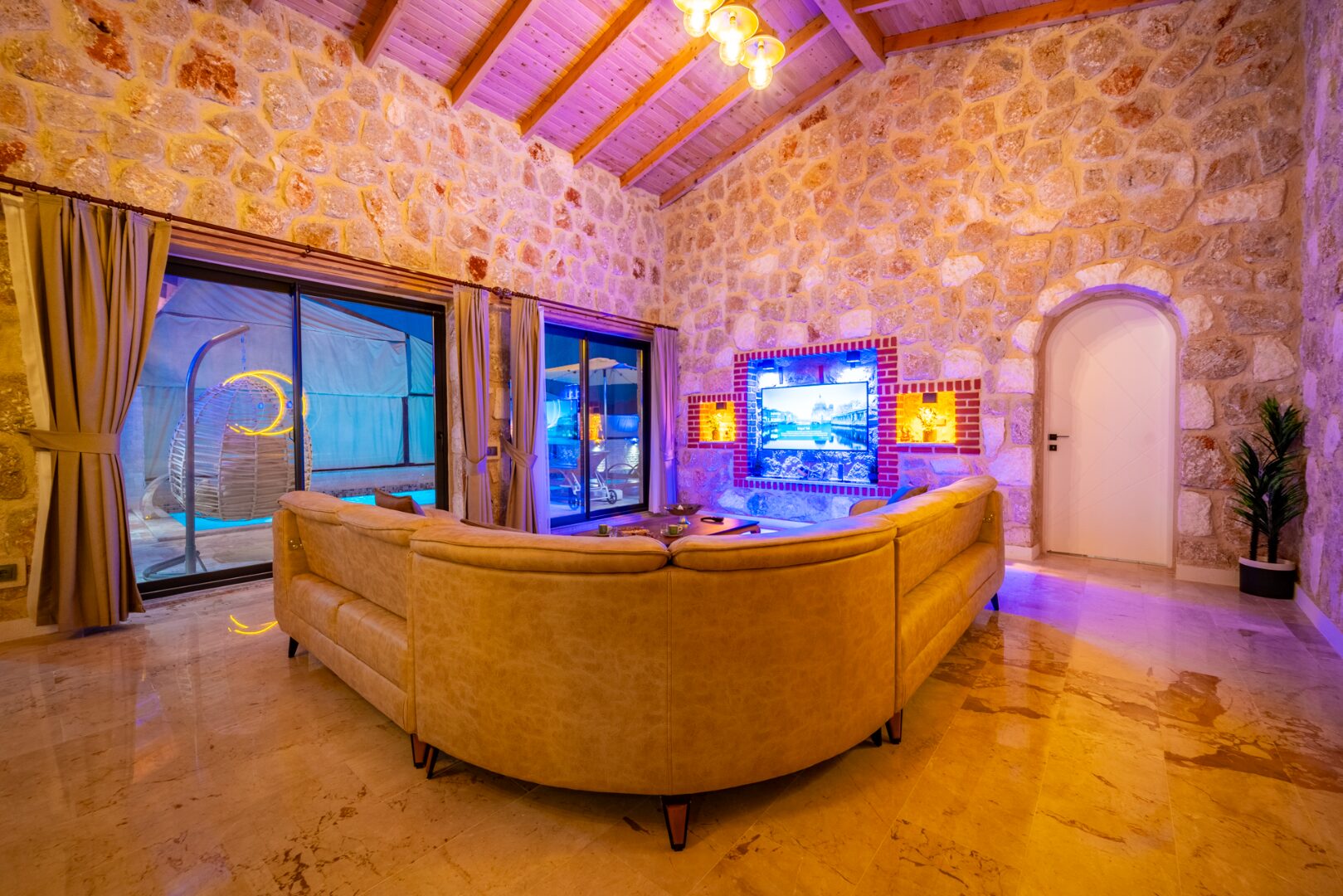 Villa Anemon 1 — 42