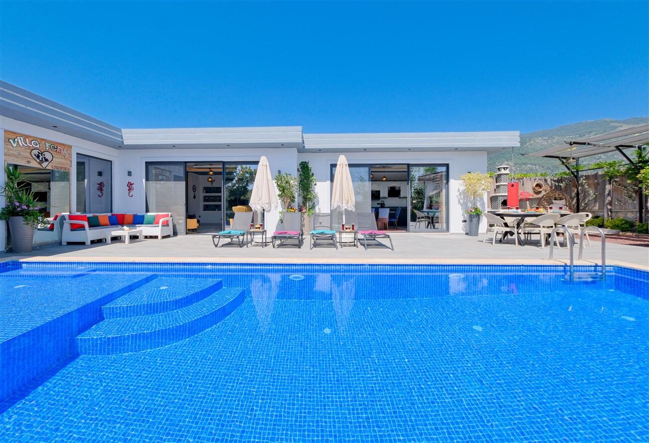 Villa Renk — 12