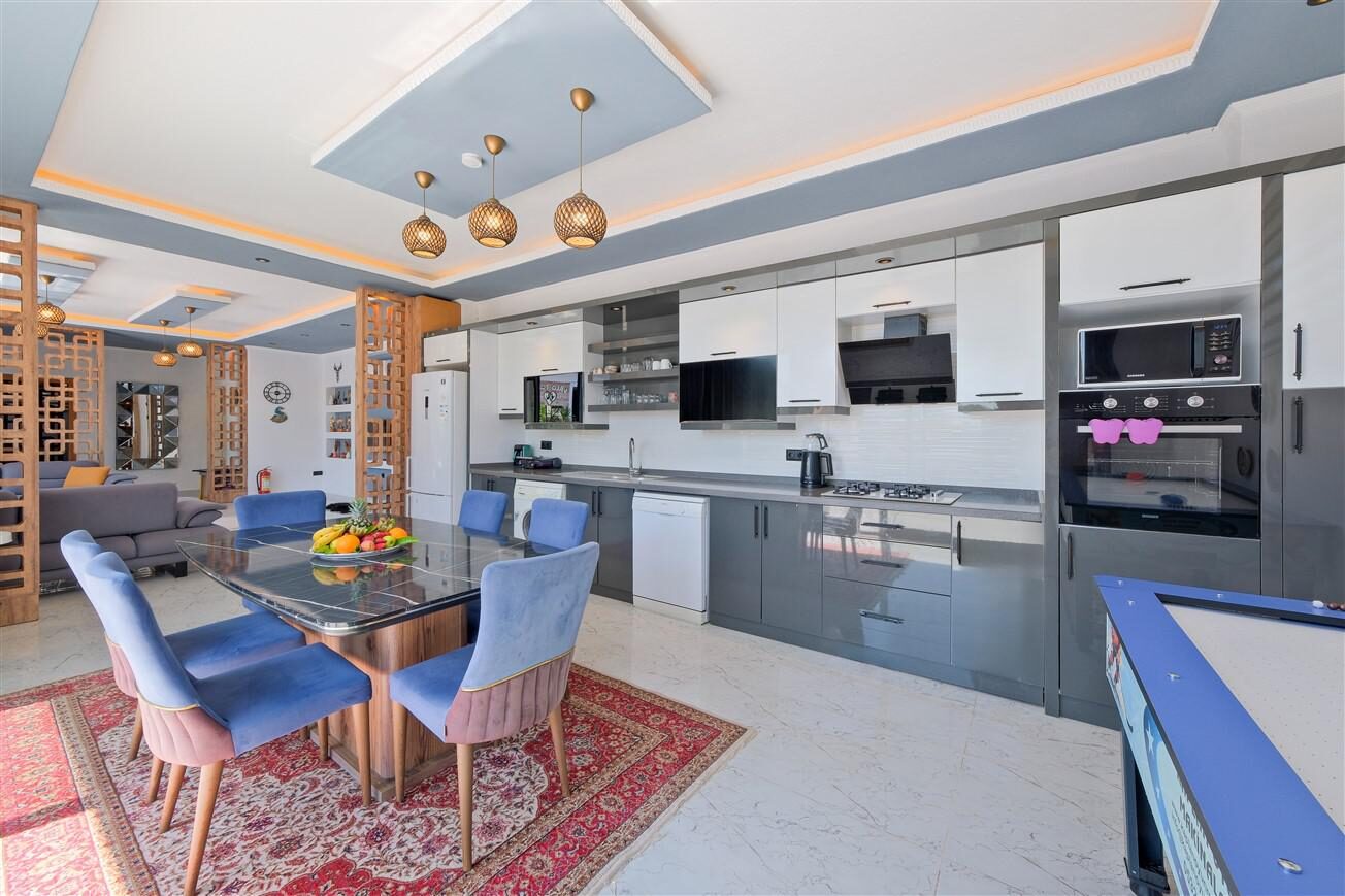 Villa Renk — 43