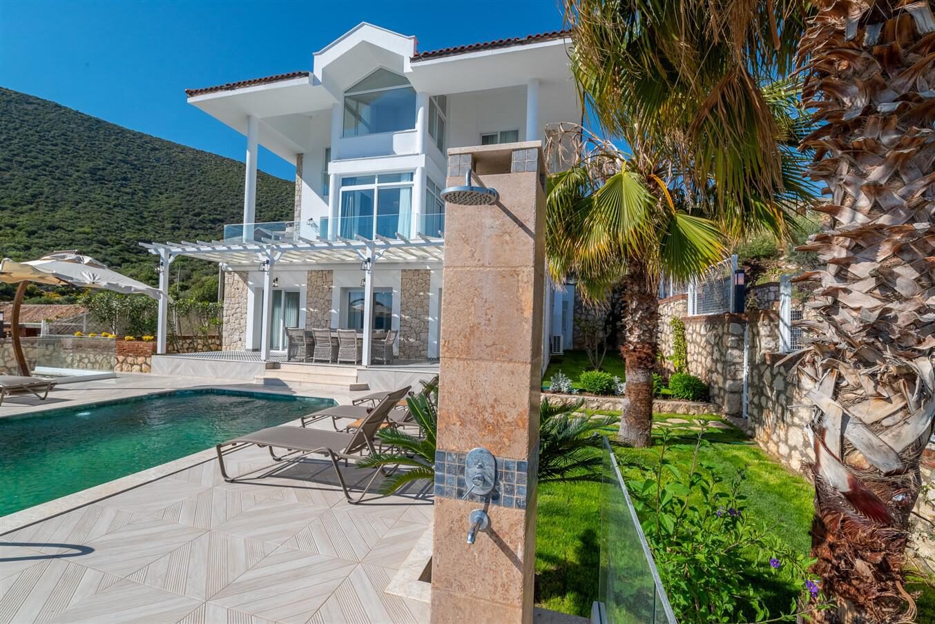 Villa Elana 1 — 5