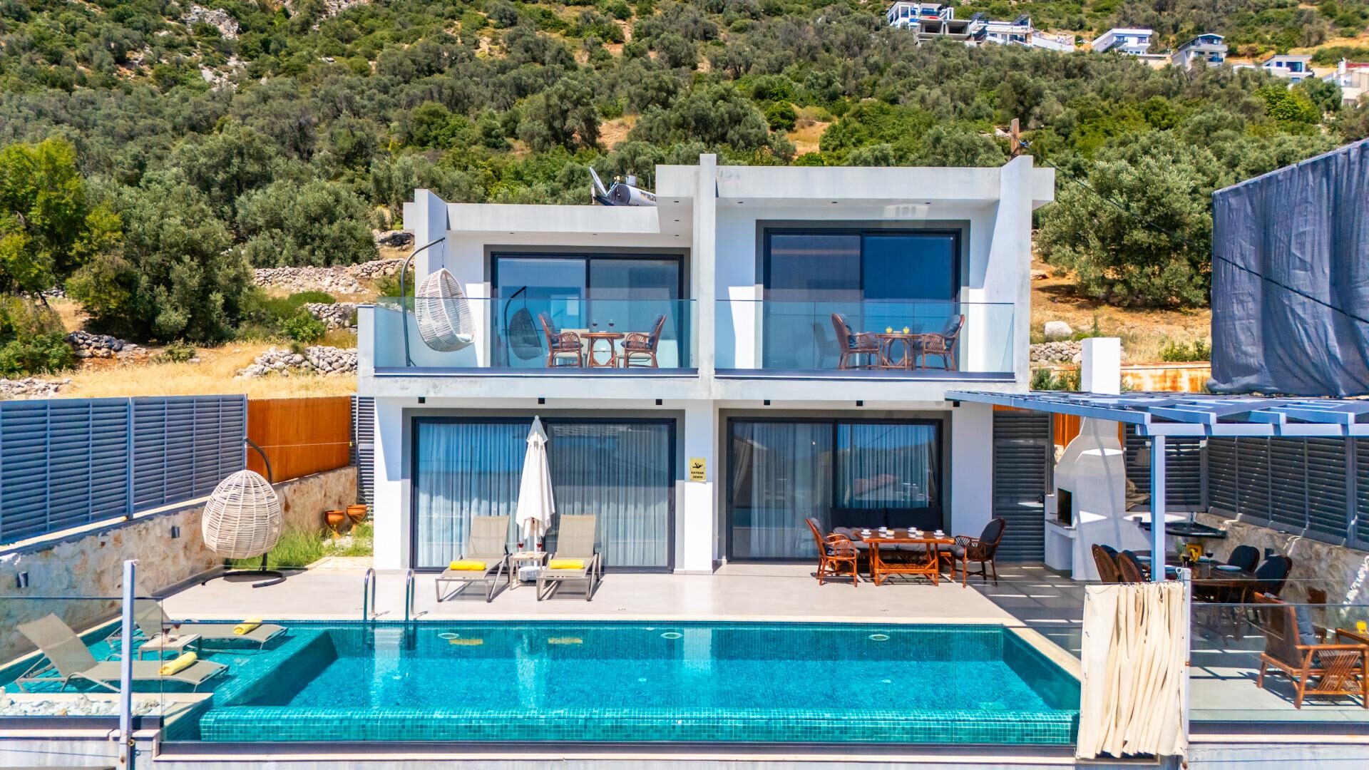Villa Kaya Royal — 2