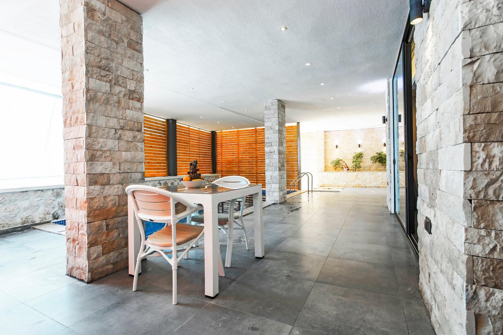 Villa Tarz — 42