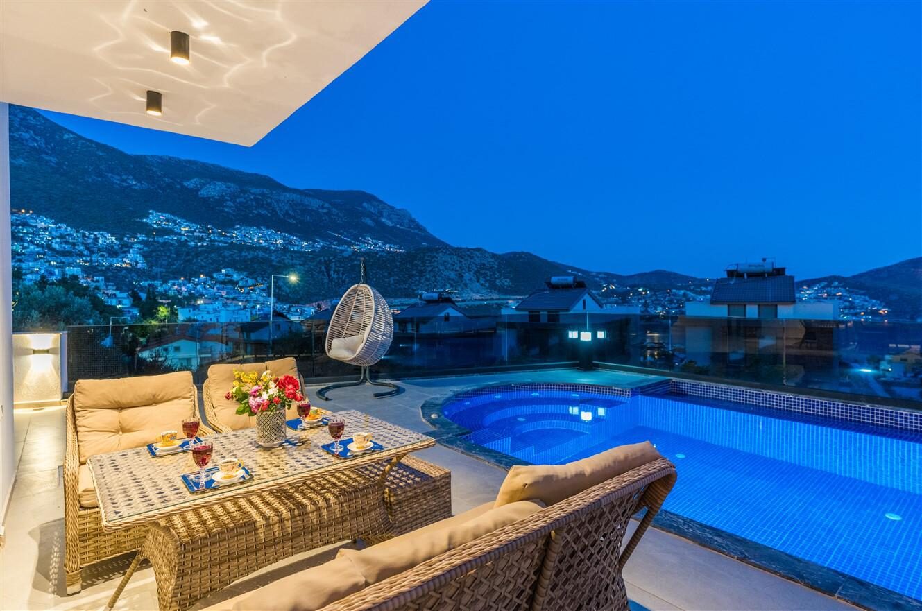 Villa Moon — 6