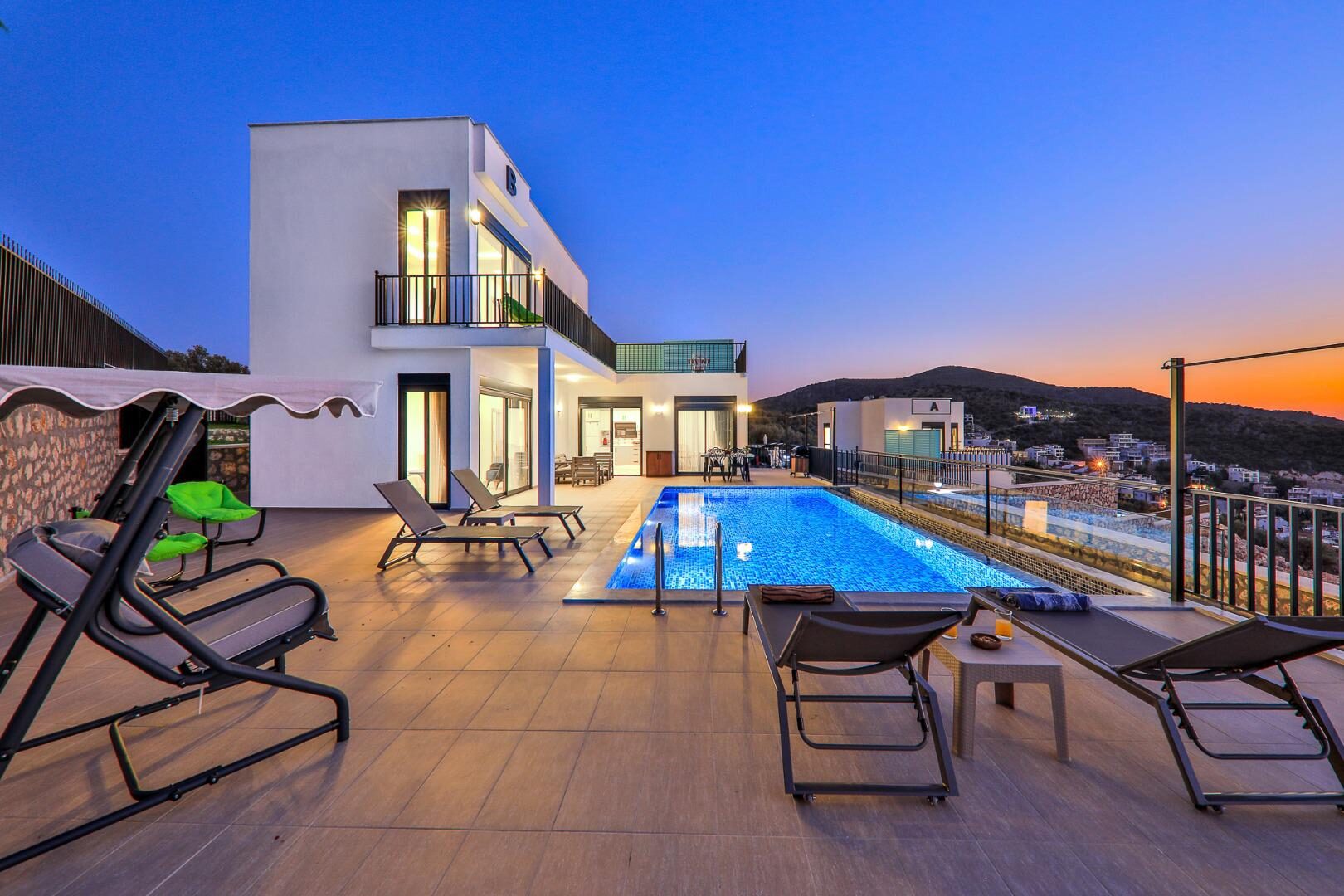 Villa Nazlı B — 2