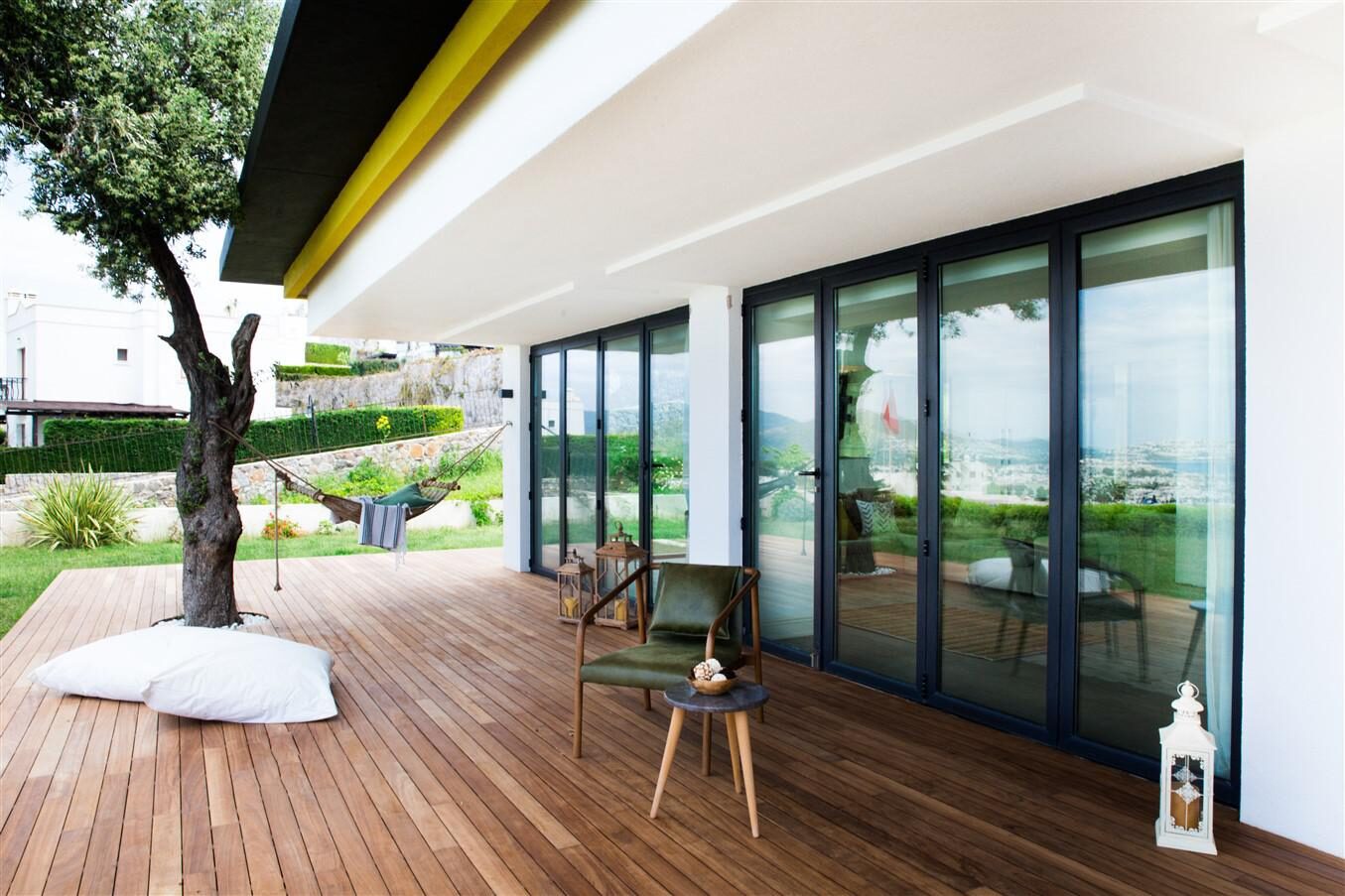 Villa Veyron 493 — 10