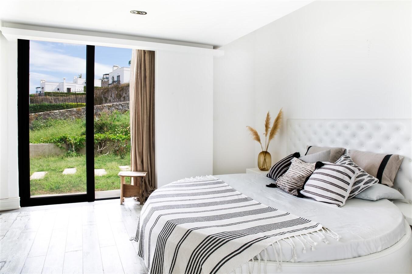 Villa Veyron 493 — 20
