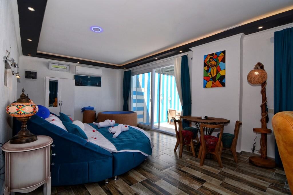 Villa Pandora 2 — 12