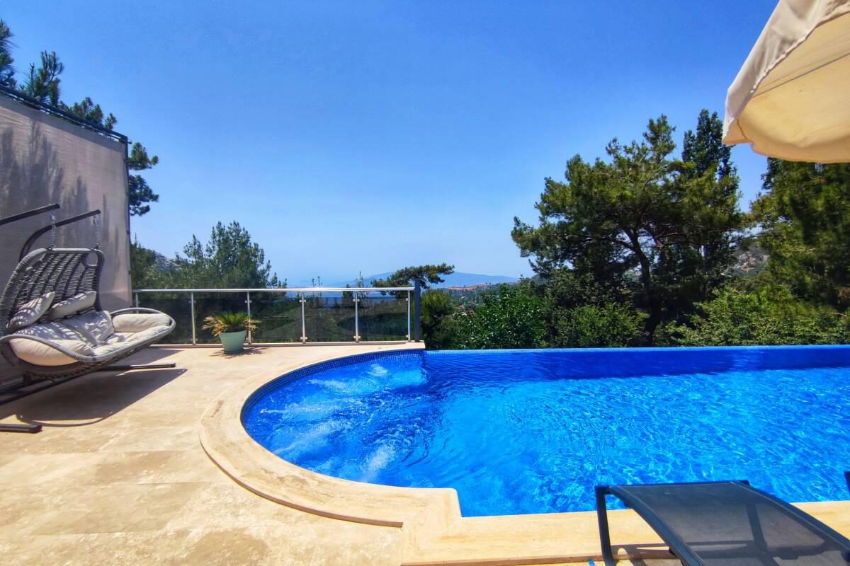 Villa Secret Swiss — 24