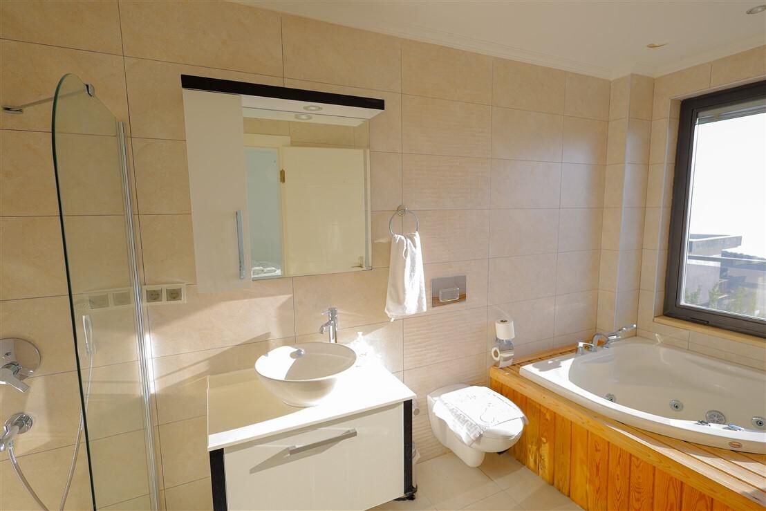 Villa Yusef — 48