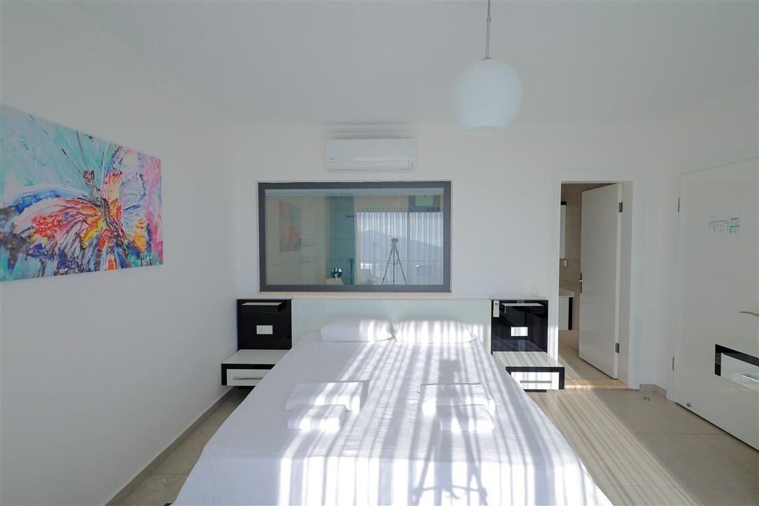 Villa Yusef — 53