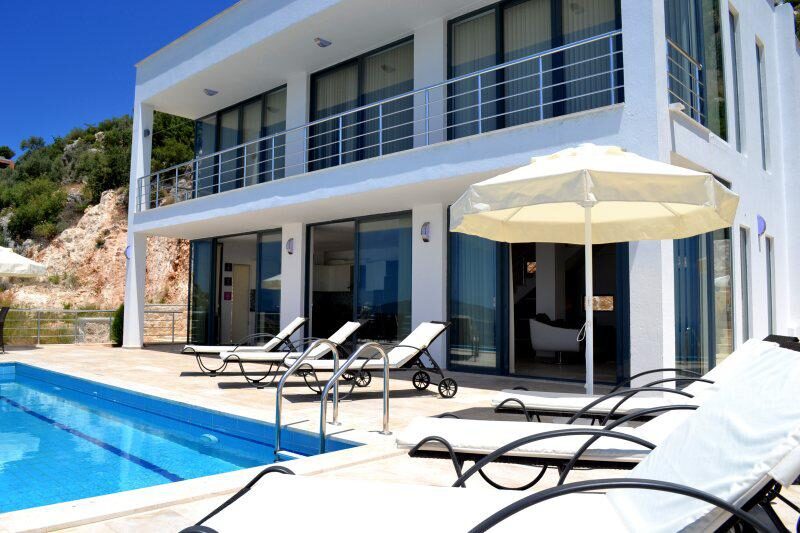 Villa My