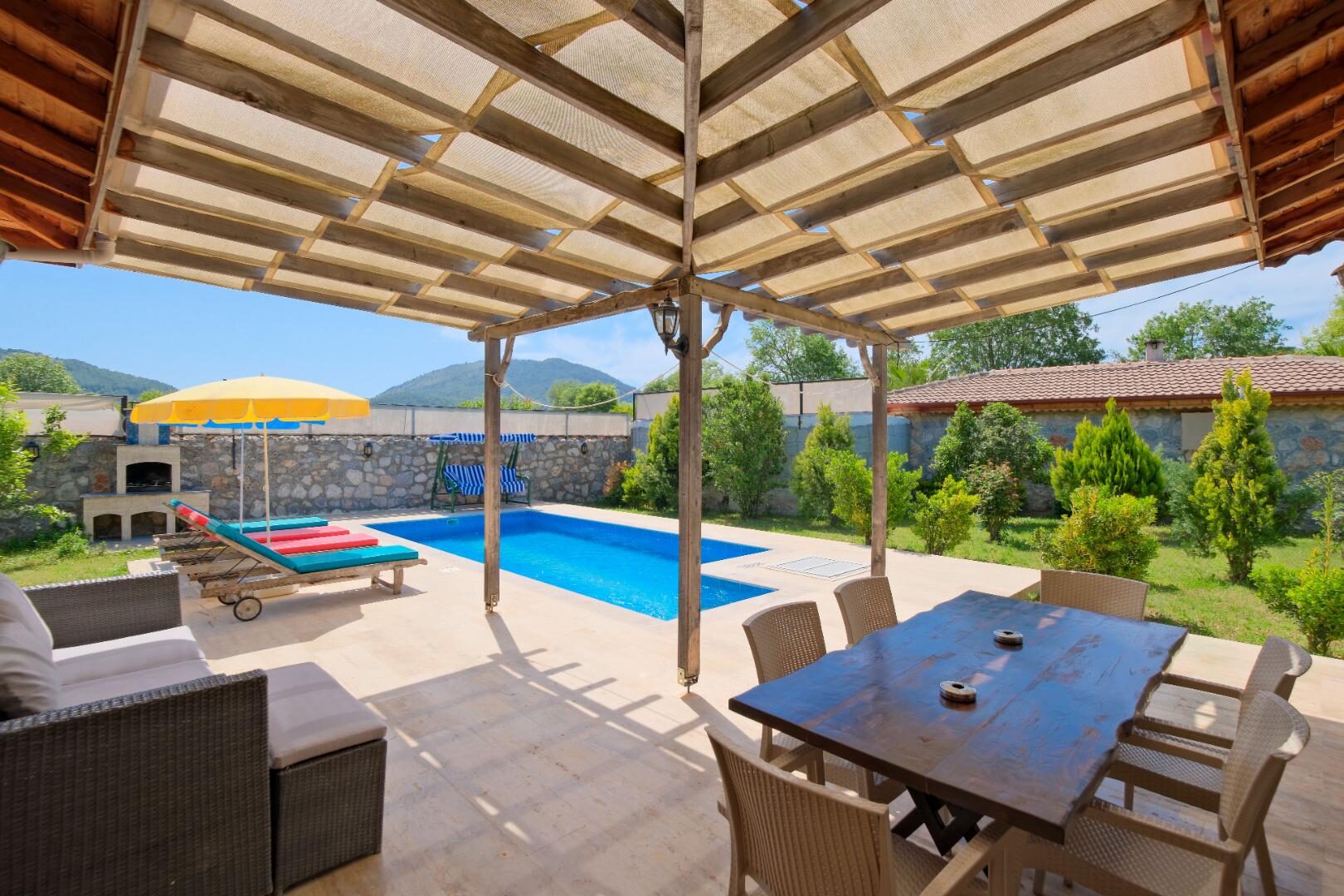 Villa Bonus — 17