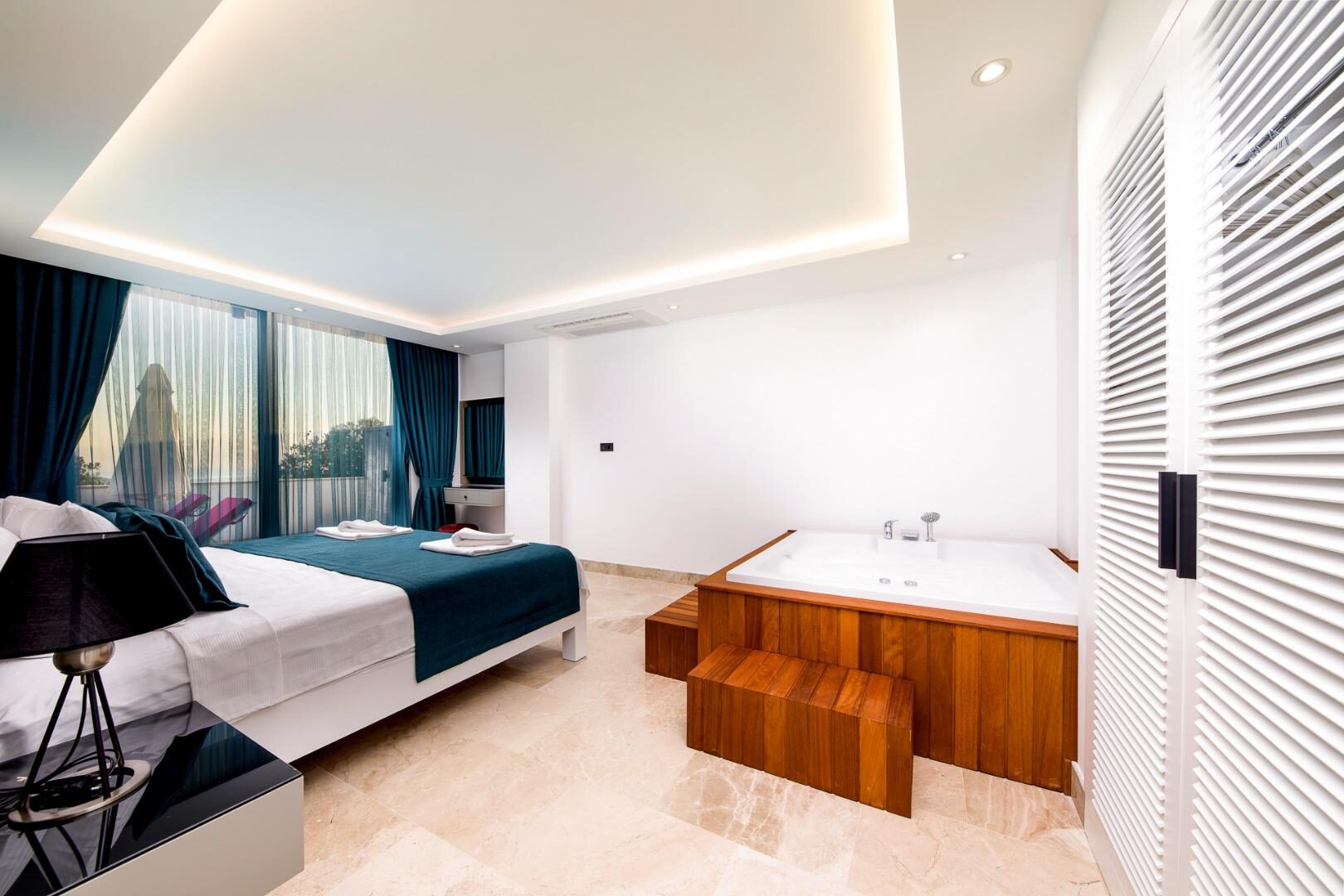 Villa Azure — 21