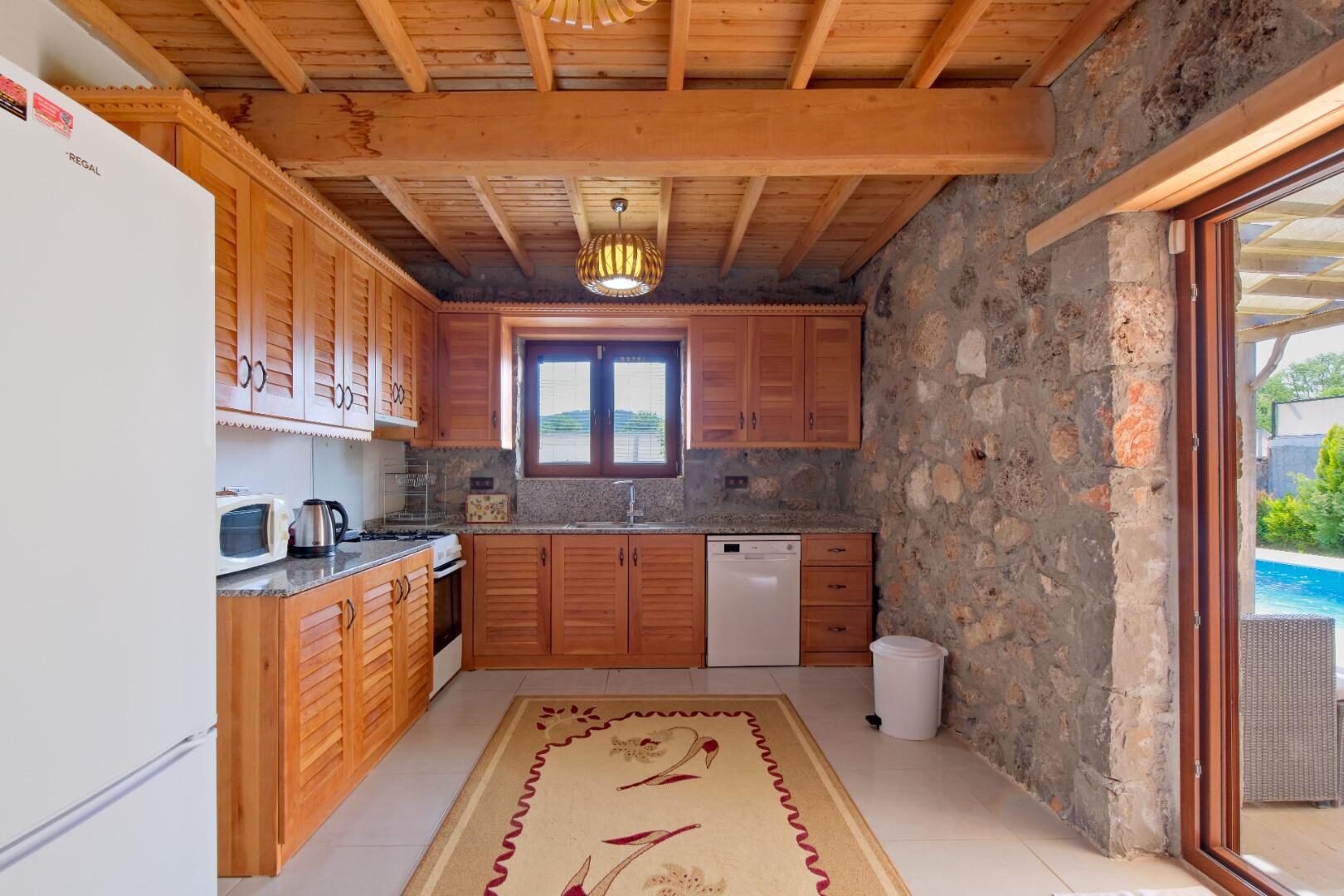 Villa Bonus — 26