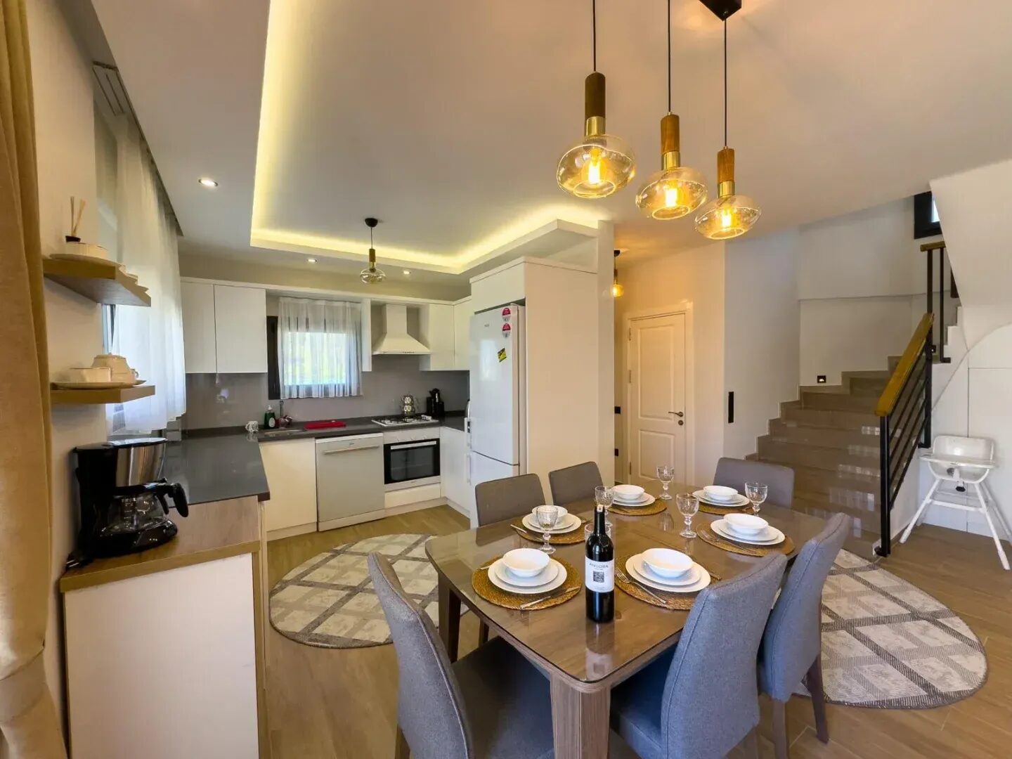 Villa Romeo Ovacık Yemek alanı 2 – Ovacık kiralık villa